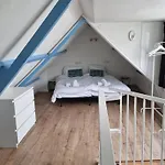 Bensan House